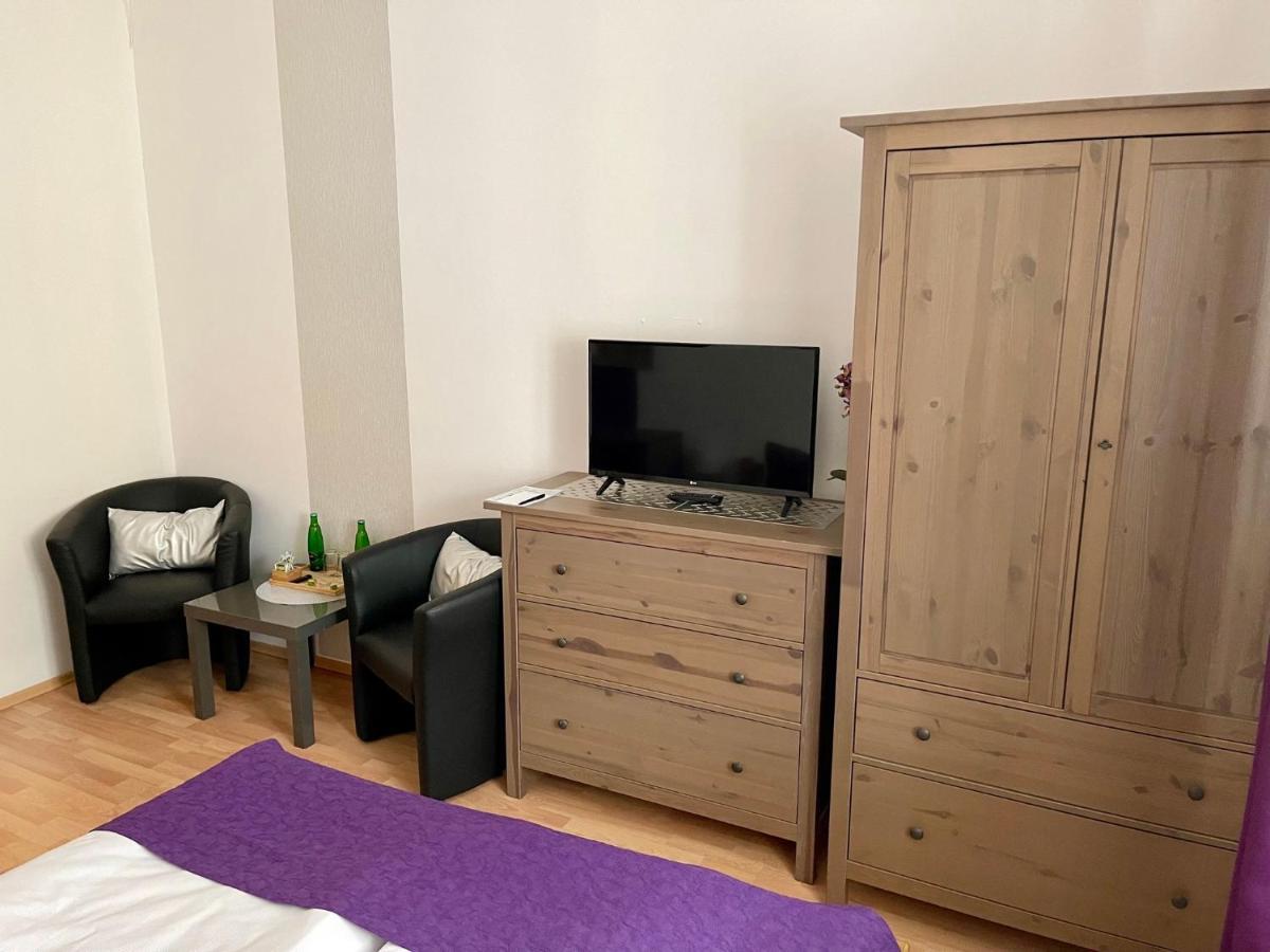 Penzion u Vlčků Cheb Esterno foto