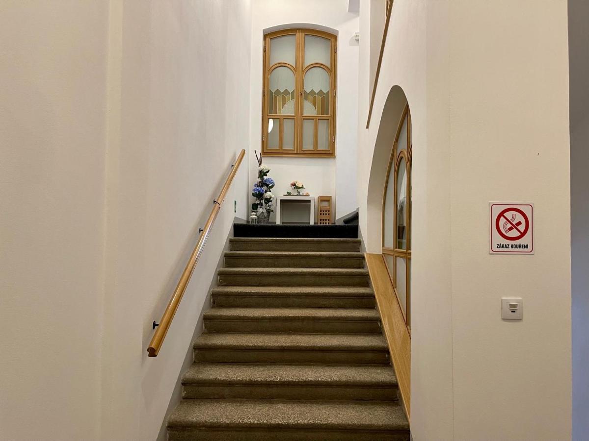 Penzion u Vlčků Cheb Esterno foto